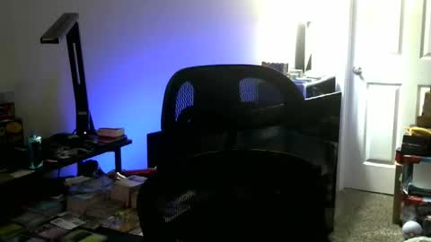 fuzz69_ online show from November 19, 5:07 am