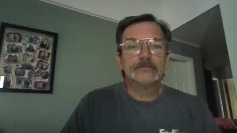 Snapshot of fxson8 chatting on October 30, 4:51 pm fxson8 online show from October 30, 4:51 pm