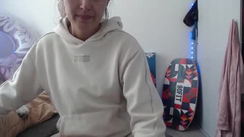 Gabriela online show from March 24, 5:19 pm