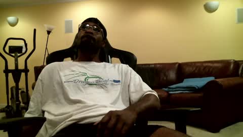 James online show from April 29, 4:06 am