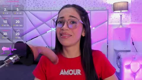 gabbieskinny online show from March 28, 11:33 am