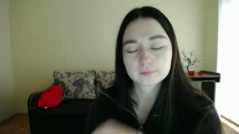 Jaklin online show from November 22, 10:35 am