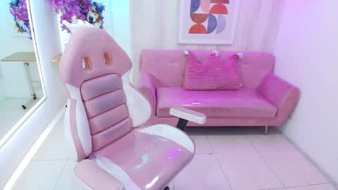 gabby_evanns online show from February 23, 12:07 pm