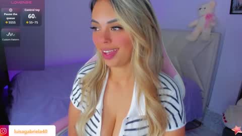 Snapshot of gabby_prieto chatting on September 18, 1:53 am Gaby online show from September 18, 1:53 am