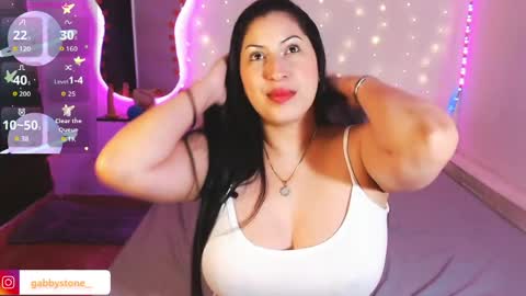 Gabby online show from April 9, 12:14 am