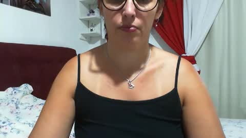 gaby  layla online show from April 6, 6:42 pm