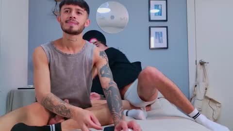 gabriel_and_geronimo online show from September 17, 4:38 am