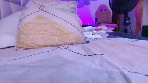 gabriela online show from October 9, 9:20 pm