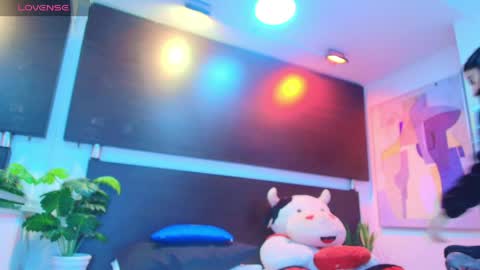 Gabby  online show from April 27, 12:25 pm