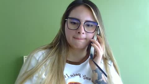 Gabriela Miller online show from November 10, 4:21 pm