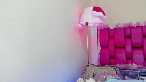 Gaby Im on vacation see you on November 25 online show from January 3, 4:37 pm