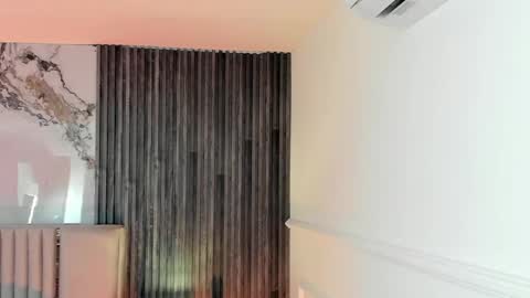 Gabriela Kassi online show from April 14, 11:35 am