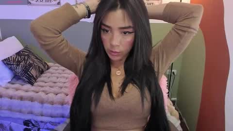 Gabriela Torres  online show from February 26, 2:05 pm