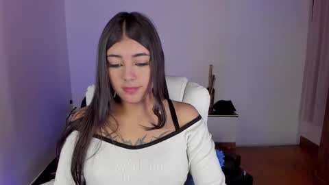 gabriella_live_ online show from February 10, 8:12 pm