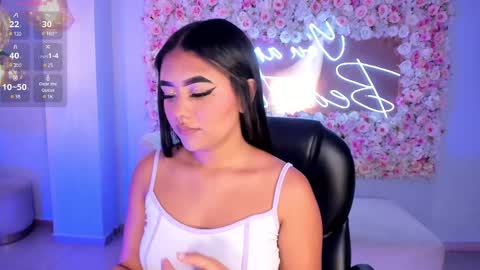 Snapshot of gabriellalee_ chatting on March 9, 3:22 am Gabriella Lee online show from March 9, 3:22 am