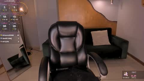 Gabriella Lee online show from February 4, 6:50 am