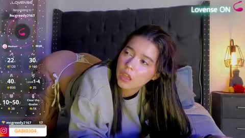 Snapshot of gabriiieela_ chatting on September 23, 1:10 am Sara   online show from September 23, 1:10 am