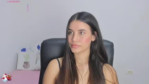 Gabriela online show from November 7, 11:18 pm