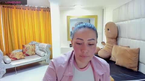 gabriela online show from March 5, 3:51 pm