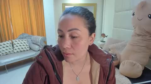 gabriela online show from December 4, 2:27 pm