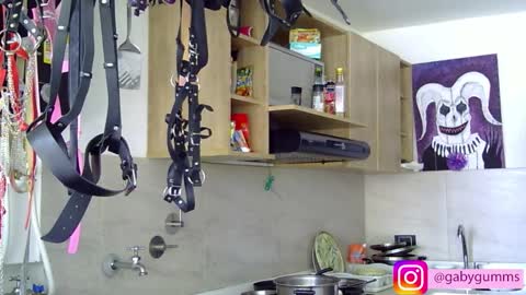 gabygumms online show from October 24, 1:45 pm