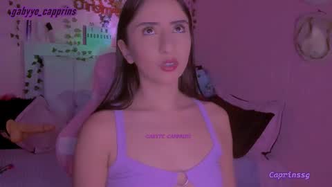 gabyye capprins online show from December 19, 1:12 am