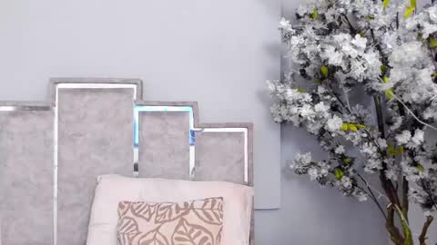 gabyyjones online show from March 11, 11:12 am