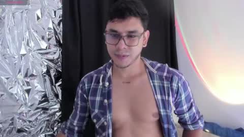 Gadiel online show from October 9, 4:29 am