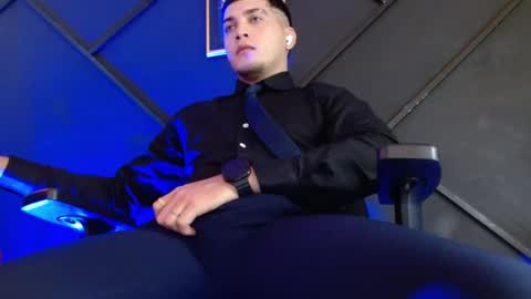 gael_williams3 online show from February 18, 6:47 pm