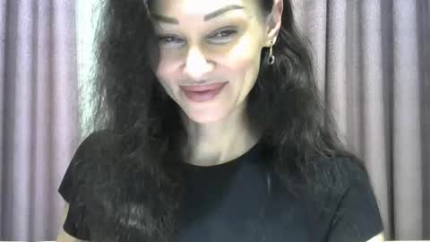 Snapshot of galaxy_33 chatting on September 17, 10:57 pm galaxy_33 online show from September 17, 10:57 pm