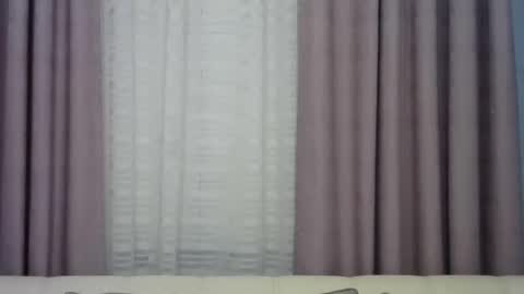 Snapshot of galaxy_33 chatting on October 6, 9:32 pm galaxy_33 online show from October 6, 9:32 pm