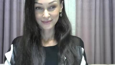 Snapshot of galaxy_33 chatting on October 12, 4:53 pm galaxy_33 online show from October 12, 4:53 pm