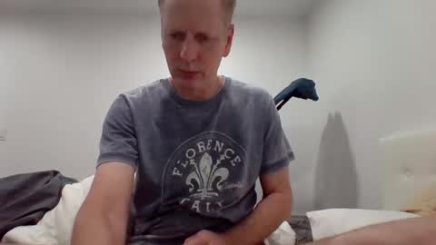 gamerboy200 online show from October 30, 1:39 am