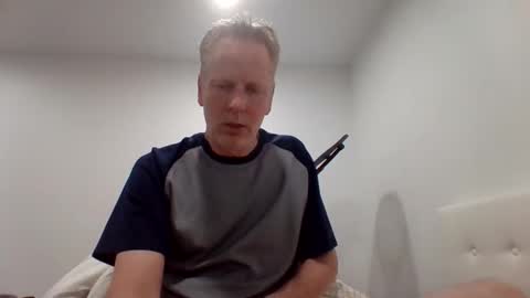 gamerboy200 online show from March 18, 12:49 am