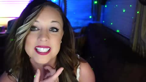 Snapshot of garagesex22 chatting on March 5, 6:54 am Jenna  - be back MONDAY night.  online show from March 5, 6:54 am