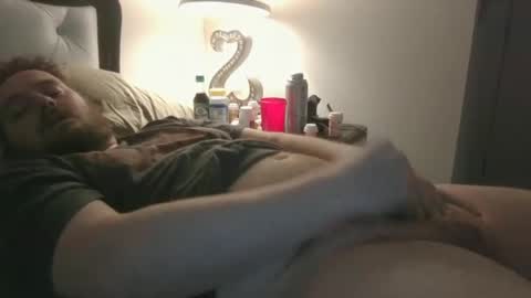 Snapshot of garth146 chatting on February 26, 6:30 am garth146 online show from February 26, 6:30 am