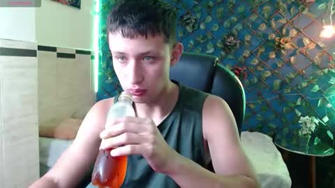 garuo_18 online show from November 23, 2:53 am