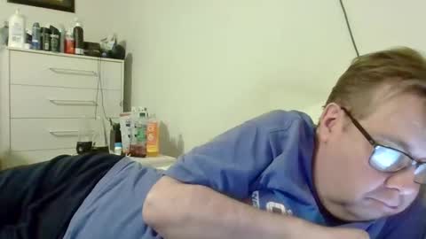 Gary online show from February 12, 3:54 am