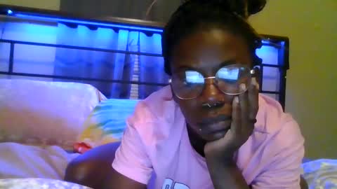 Snapshot of gbabii13 chatting on October 17, 9:13 am gbabii13 online show from October 17, 9:13 am