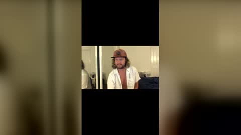 gcsurfer81 online show from January 17, 9:52 am