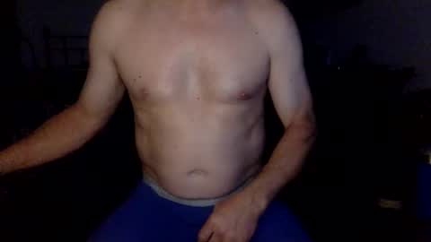 Snapshot of geetarluvver chatting on October 25, 2:56 am geetarluvver online show from October 25, 2:56 am