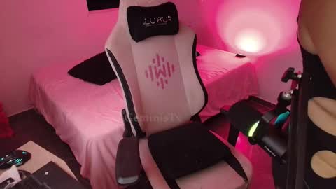 geminis11 online show from January 6, 12:14 am