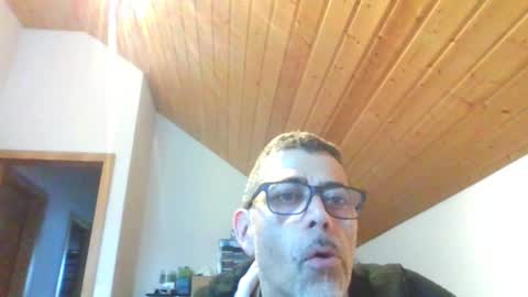 Gen online show from January 15, 7:37 am