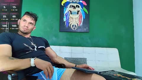 gendersonfit online show from March 4, 9:34 pm