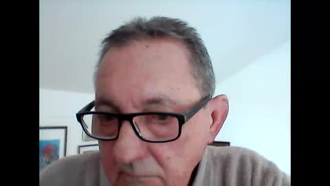 georg1412 online show from April 1, 2:03 pm