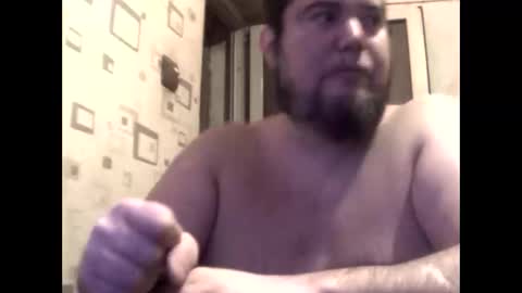 Snapshot of george84xxx chatting on September 30, 7:02 pm GeOOXXX online show from September 30, 7:02 pm