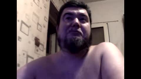 Snapshot of george84xxx chatting on October 16, 7:46 pm GeOOXXX online show from October 16, 7:46 pm