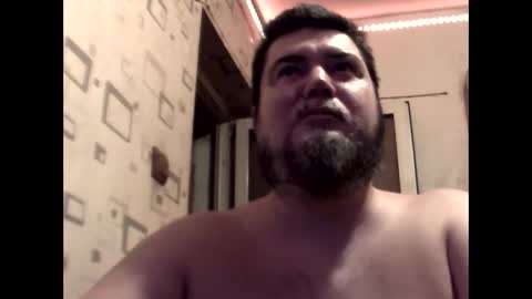 Snapshot of george84xxx chatting on October 18, 8:02 pm GeOOXXX online show from October 18, 8:02 pm