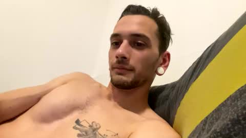 georgek0011 online show from January 10, 12:49 am