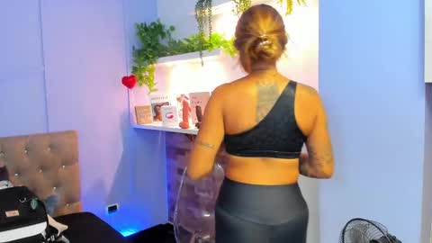 Georgina Coule online show from February 20, 12:15 pm